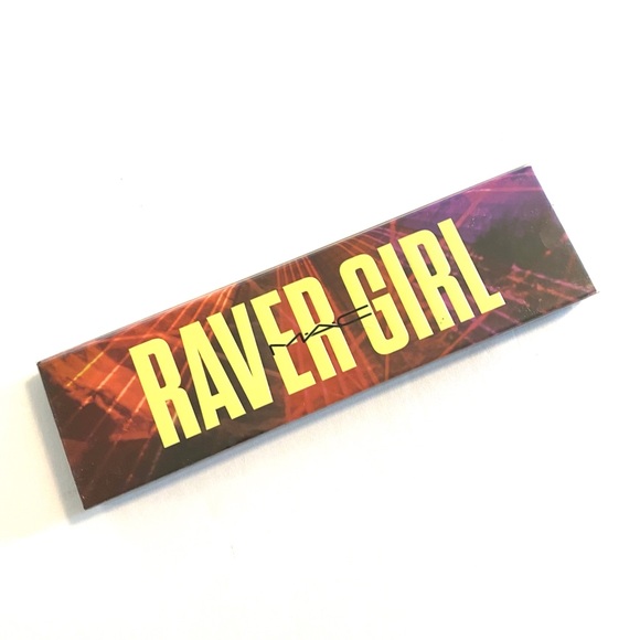 MAC Raver Girl Eyeshadow & Blush Palette NEW! - Picture 3 of 7